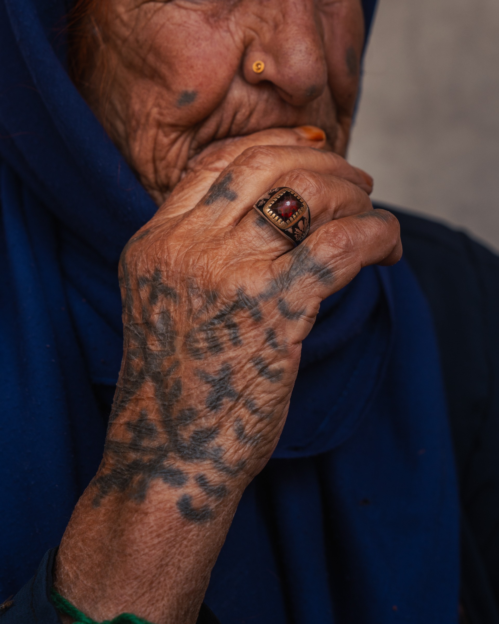 LEICA || NISHAN